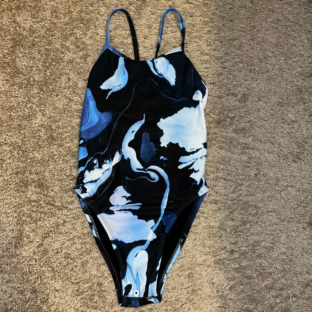 Jolyn Size 26 Printed Perry Fixed Back Suit